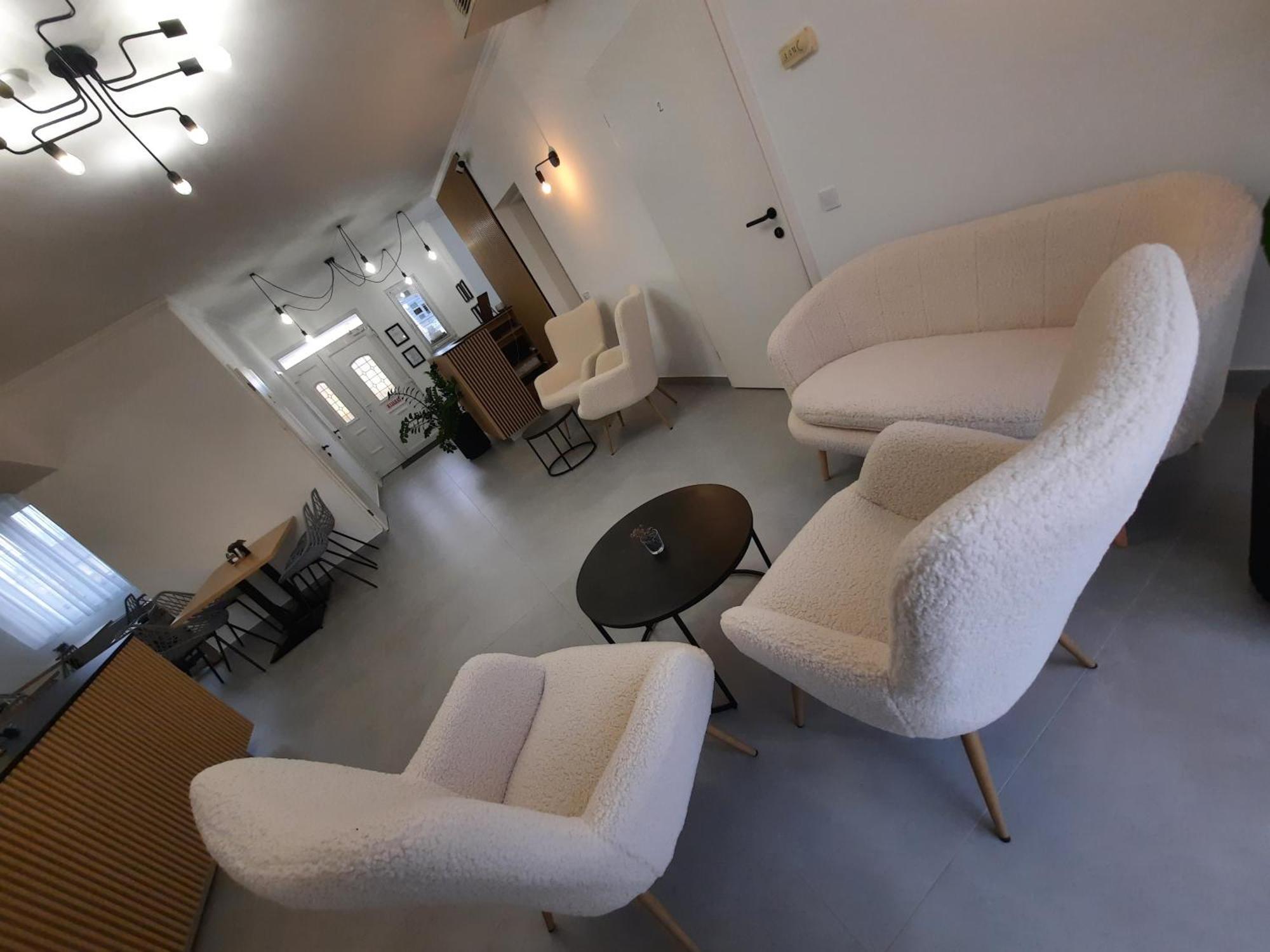 Hotel Sovirag Termal Panzio à Hajdúnánás Extérieur photo